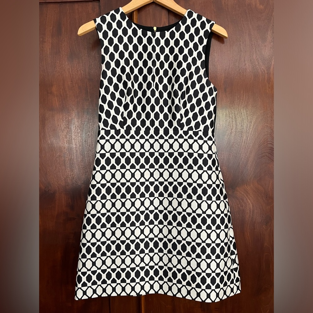 DVF short sleeveless dress